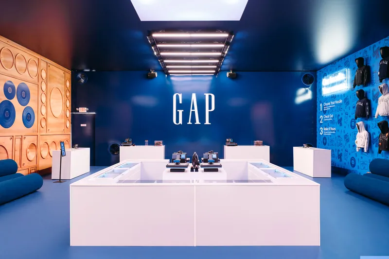 Gapが音楽とカルチャーを紡ぐ：Coachellaから読み解くブランドの進化とストリートの未来