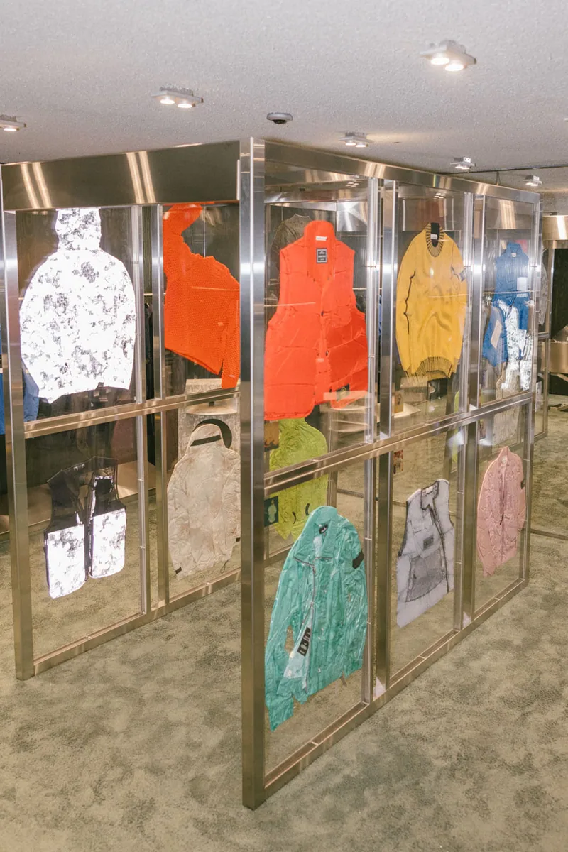 ファッションと音楽の融合：Stone IslandがラッパーDaveの秘蔵アーカイブをNYで披露！