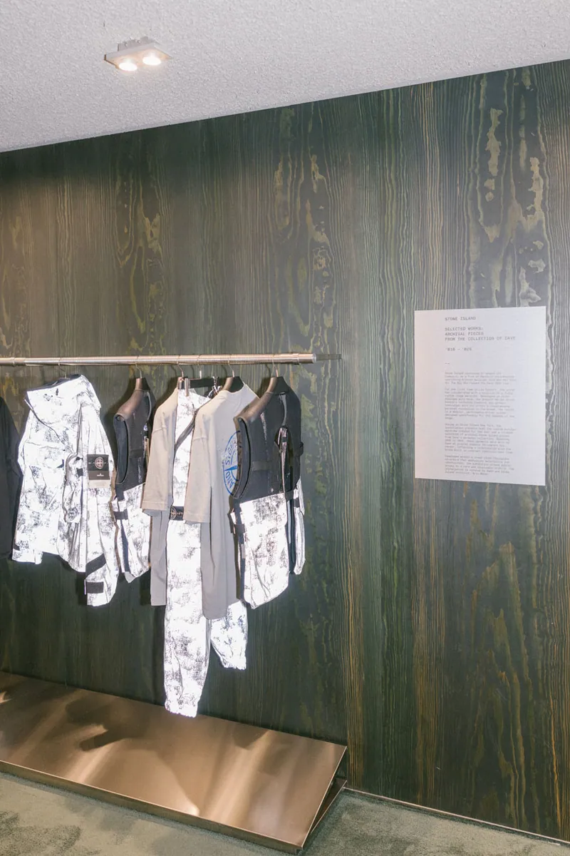 ファッションと音楽の融合：Stone IslandがラッパーDaveの秘蔵アーカイブをNYで披露！