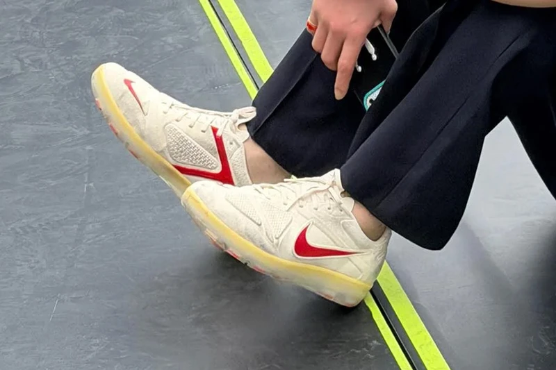 G-DRAGONが放つ新潮流！PEACEMINUSONE x Nike CryoShotでサッカーとストリートが融合