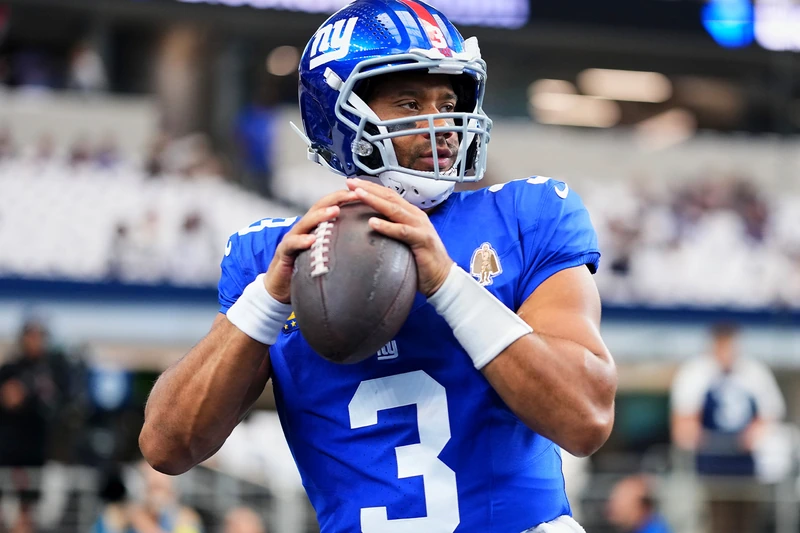 NFLのレジェンド、ラッセル・ウィルソン引退！新たな舞台でスニーカーカルチャーに与える影響とは？