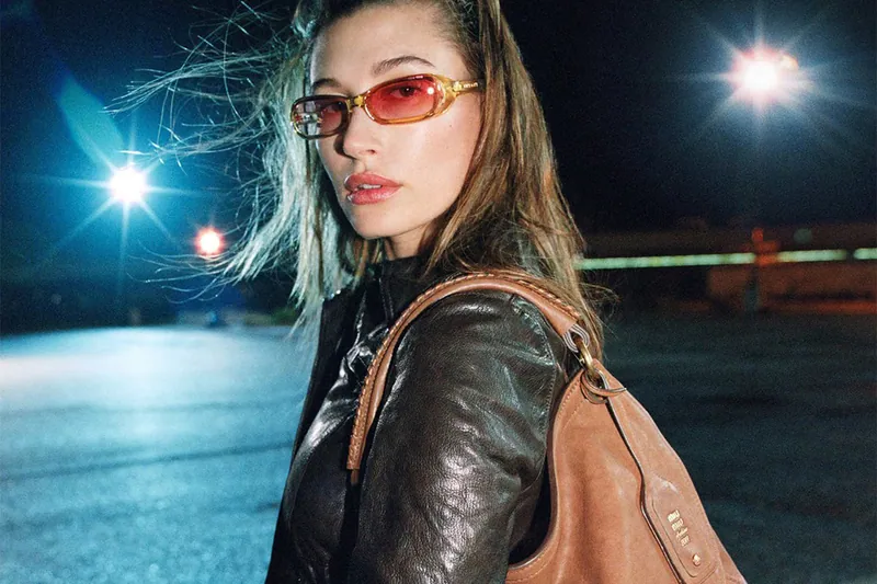 Miu Miuの伝説的「バブルシューズ」が帰還!今押さえるべきファッションニュースまとめ