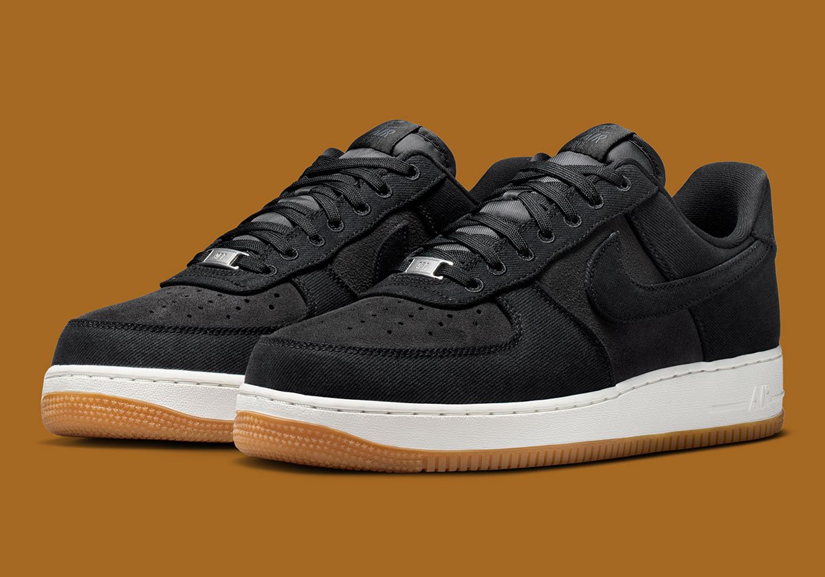 Nike Air Force 1 Lowにブラックキャンバスが登場