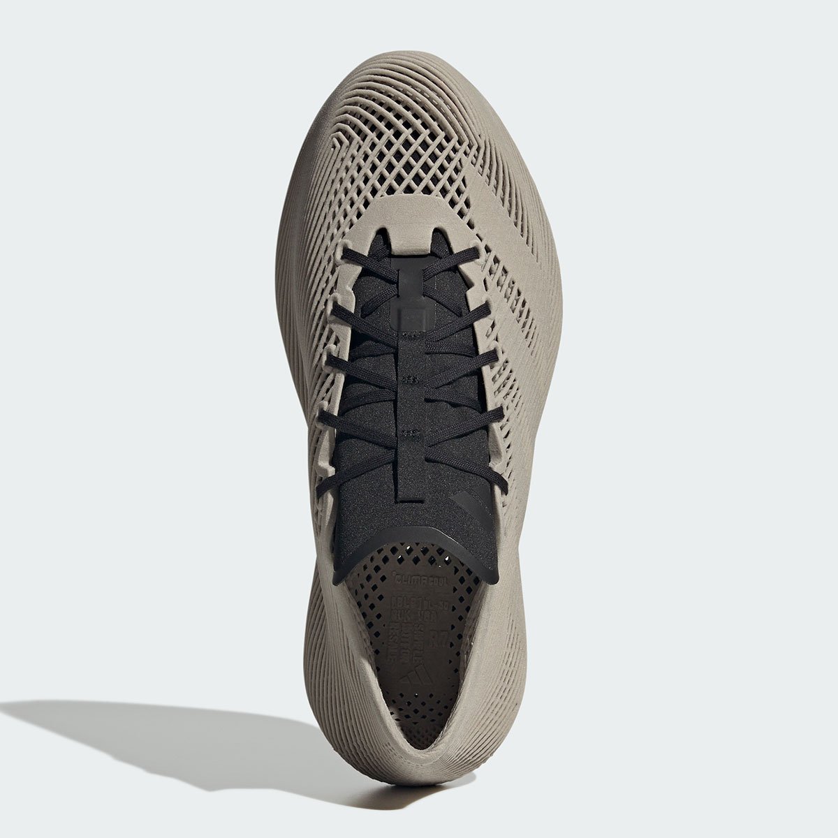 adidas Climacool Lacedに新色”Blanch Cargo”が登場！未来と伝統が融合する一足