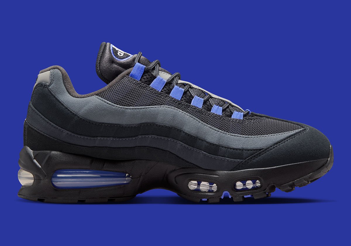 普遍の人気を誇るAM95に新色！'サファイア'が魅せるグレーグラデーションの真髄