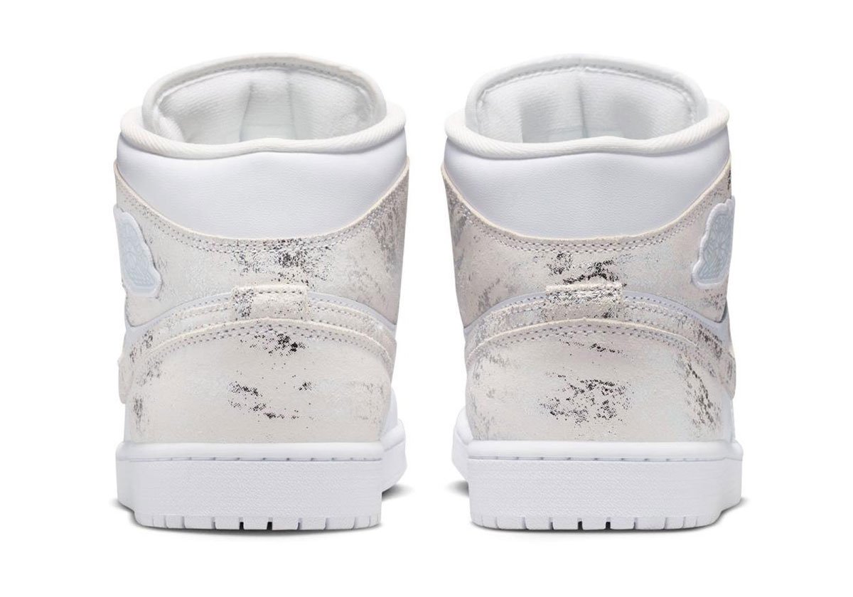 エア ジョーダン 1 MIDにヴィンテージの息吹！モノクロームが魅せる新たな表情