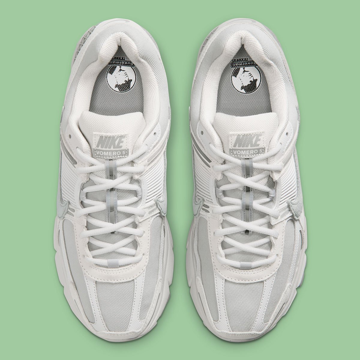 ズーム ボメロ 5に新風！キャンバス素材で魅せる"Vast Grey"が登場