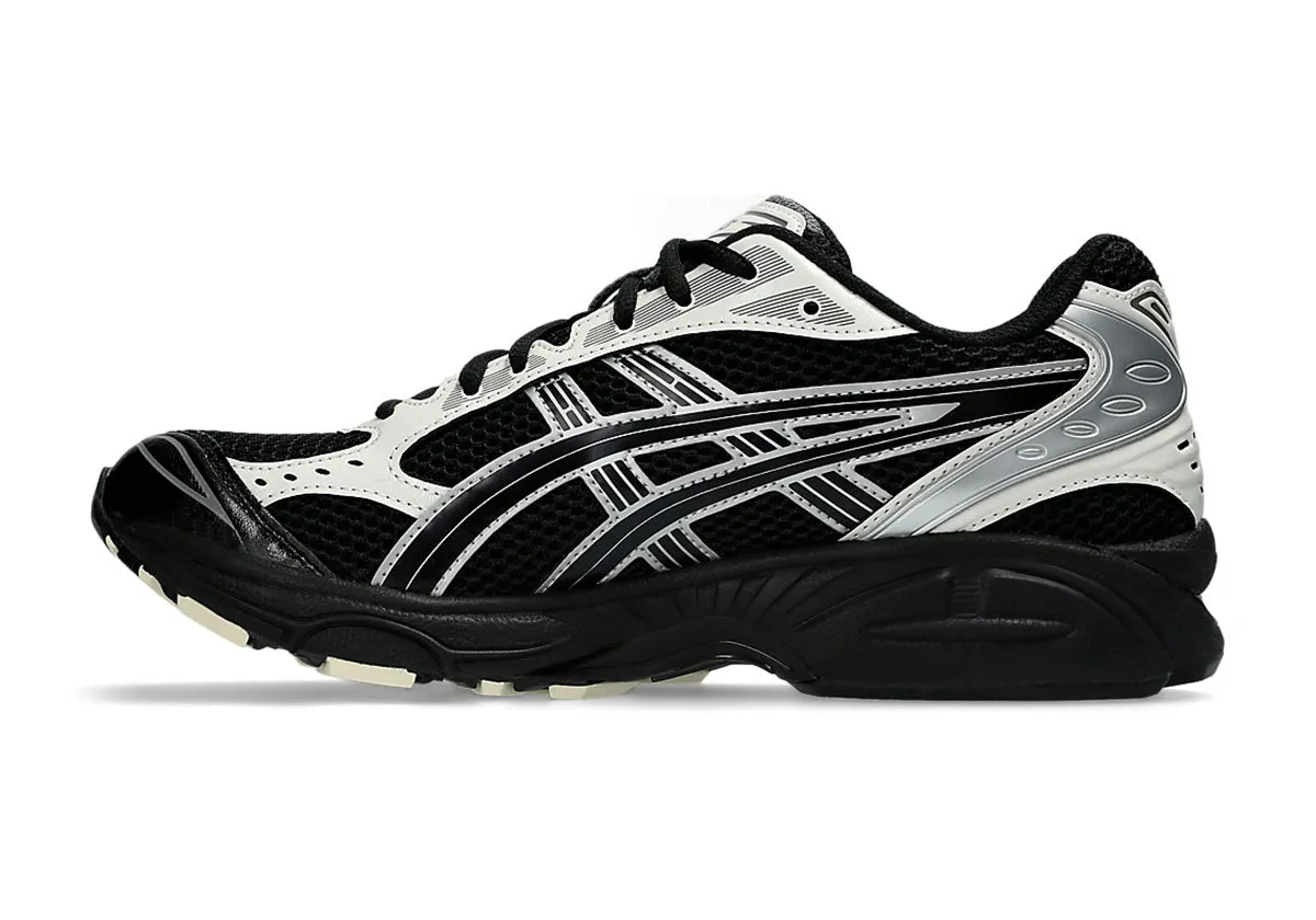ASICS GEL-KAYANO 14にシックな新色「ブラック/クリーム」が登場！夏の足元を彩るレトロランナー