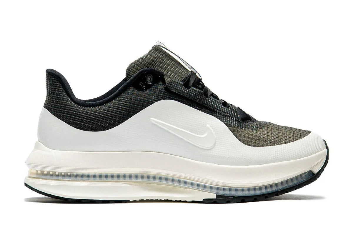 Nike Pegasus Premium SPが描く未来！テクニカルな進化とモノクロの衝撃がストリートを席巻か？