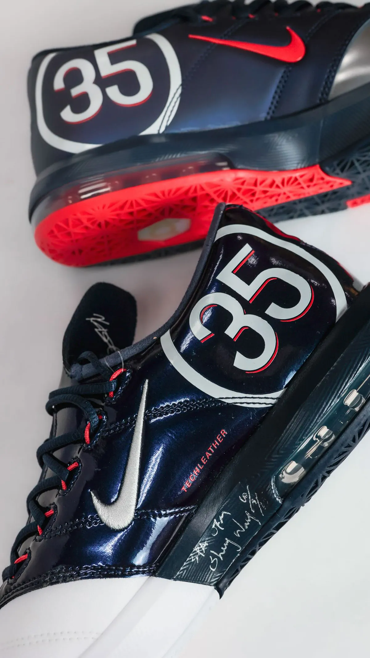 電撃スクープ！ケビン・デュラントがPSG x Nike KD 6を先行公開！サッカーとバスケの異色コラボが実現か？