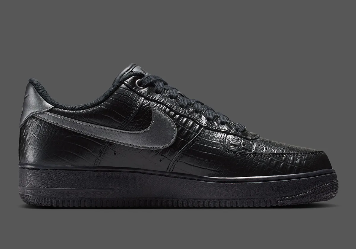 定番AF1が高級感を纏う！『Nike Air Force 1 Low “Black Croc”』が間もなく登場