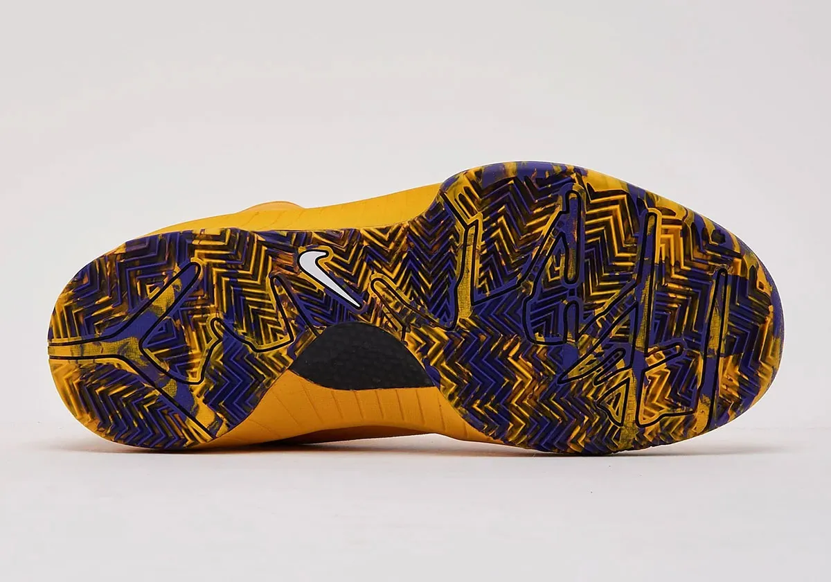 キッズ限定！Nike Kobe 4 Protro “Draft Day Lakers” がブラインドボックスを離れ単独登場！
