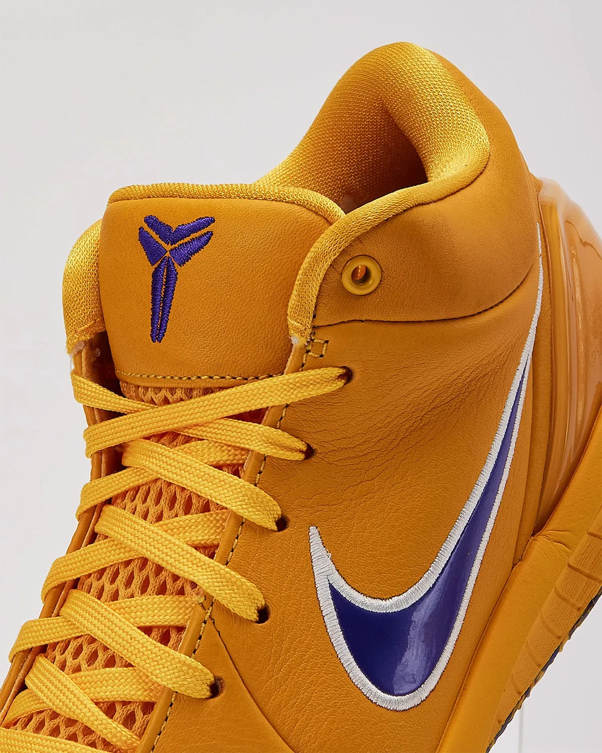 キッズ限定！Nike Kobe 4 Protro “Draft Day Lakers” がブラインドボックスを離れ単独登場！