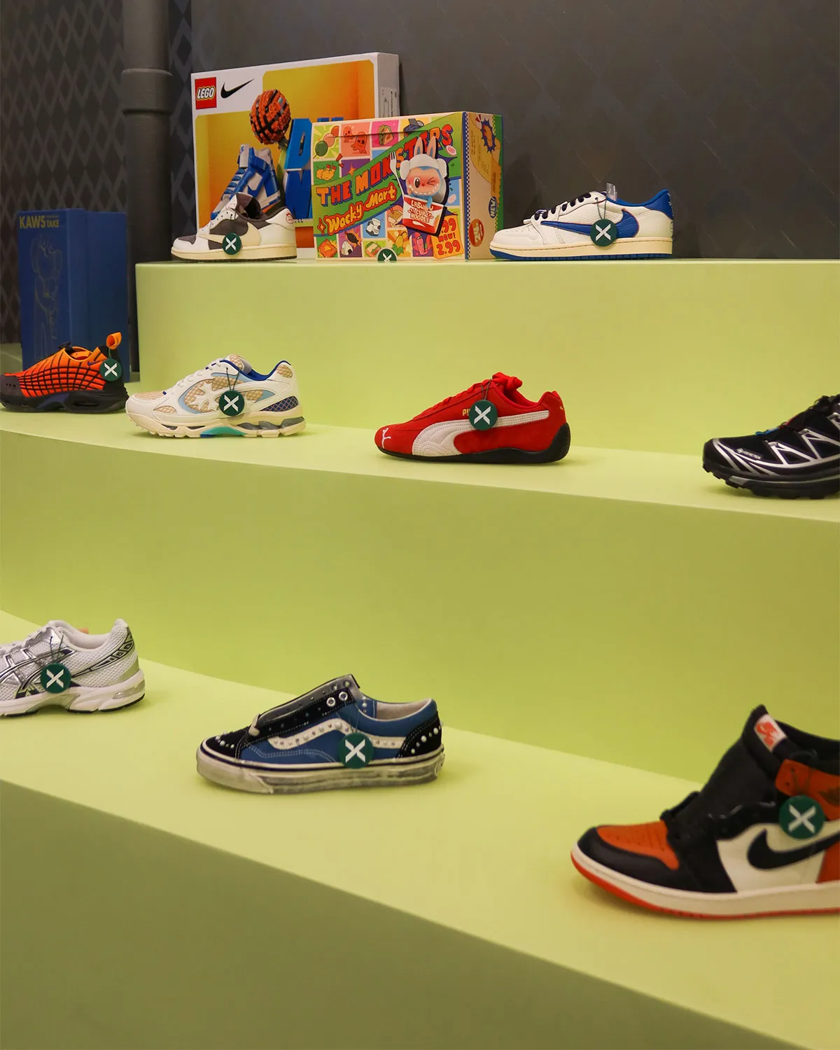 リセール大手StockX、NYソーホー店を刷新！オンラインとオフラインが融合する次世代スニーカーハブへ