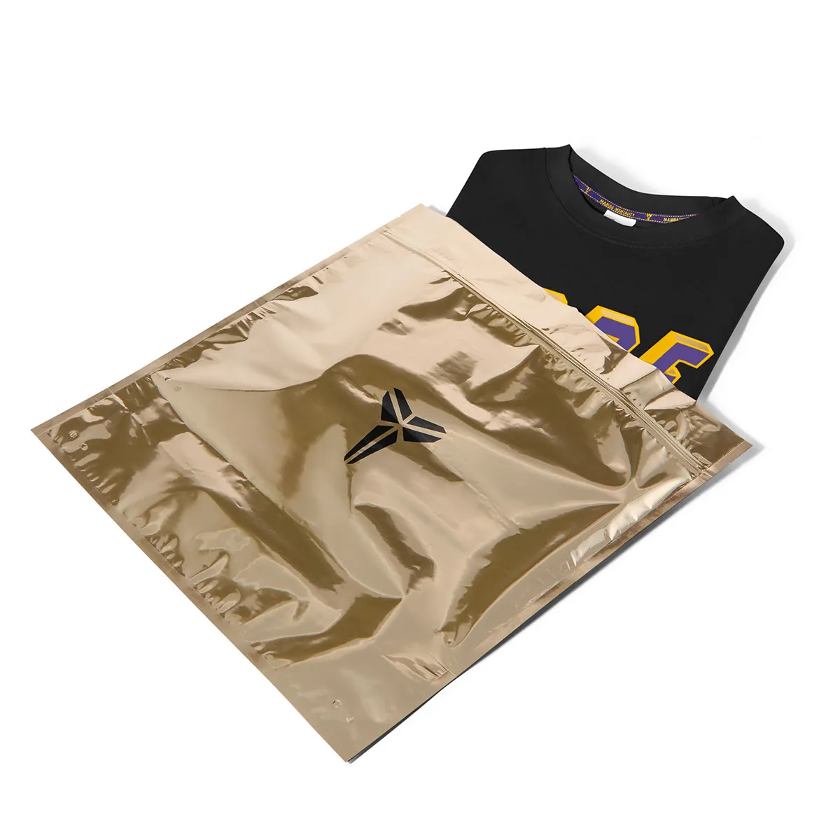 コービーの運命を追体験！ナイキが仕掛ける「ドラフトデー」Tシャツのサプライズコレクション