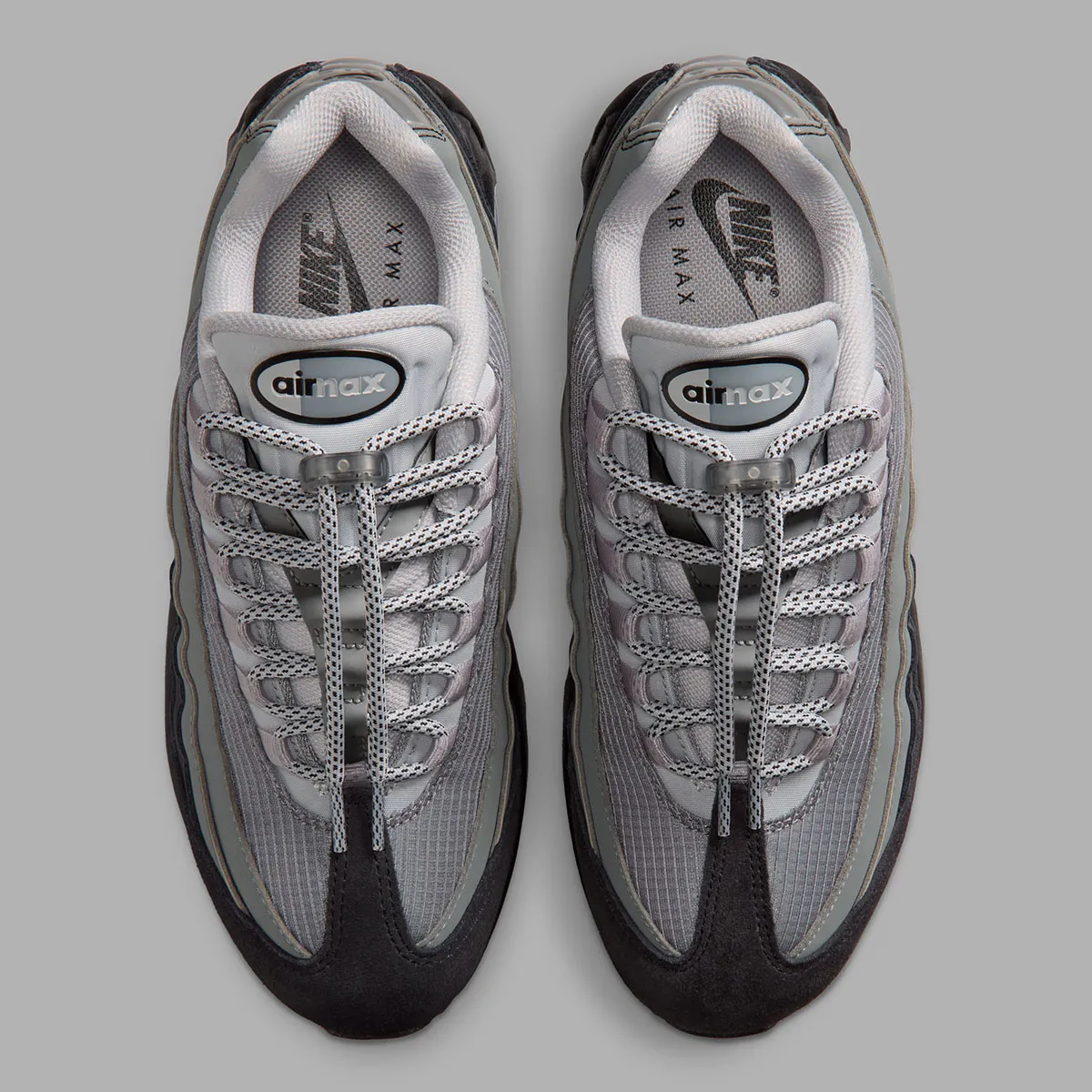 Nike Air Max 95 SE、定番グラデーションに「超ロングシューレース」で新たな息吹を吹き込む