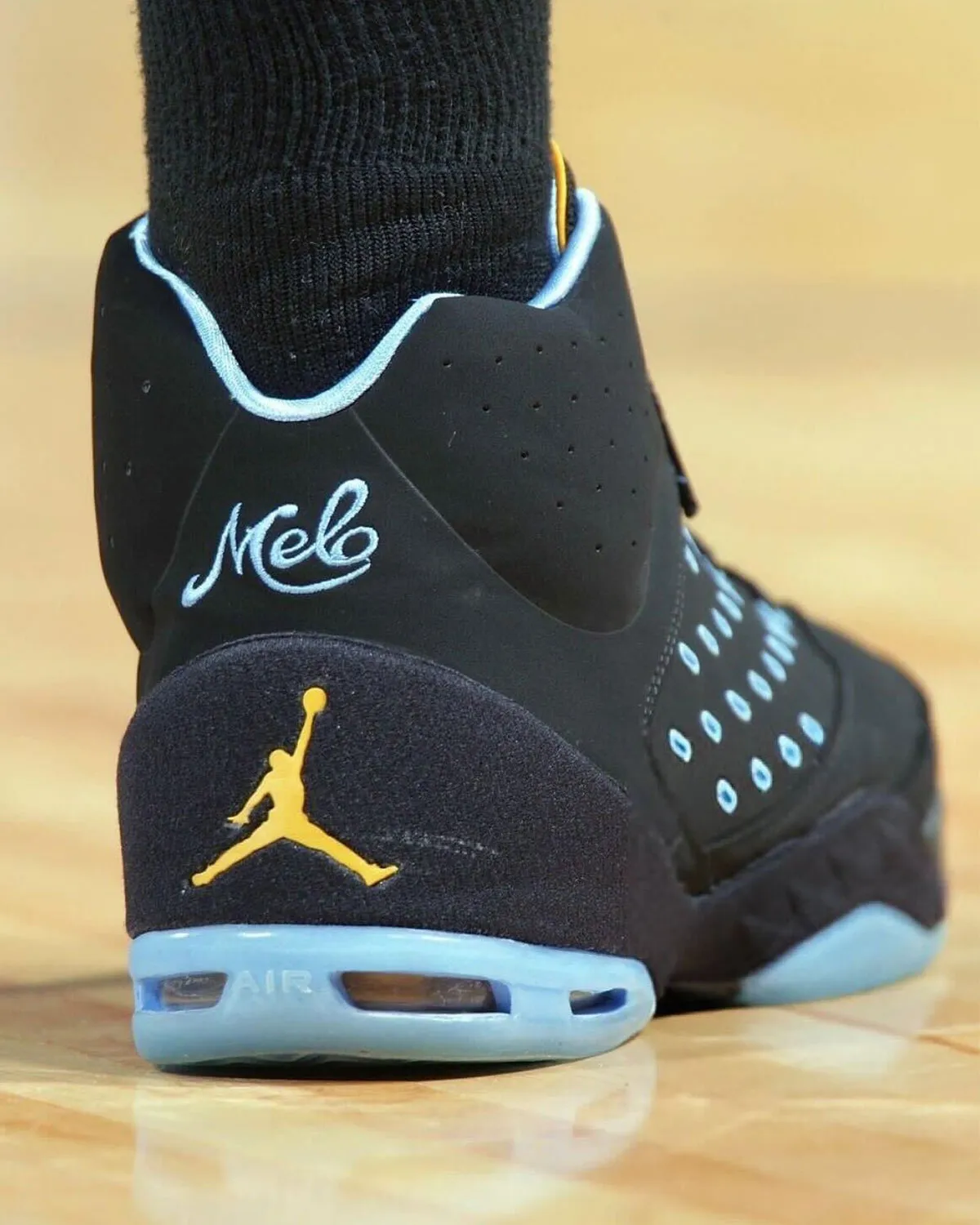 伝説の融合が再び!カーメロ・アンソニー「Jordan Melo 5.5」2027年夏に待望の復刻決定!
