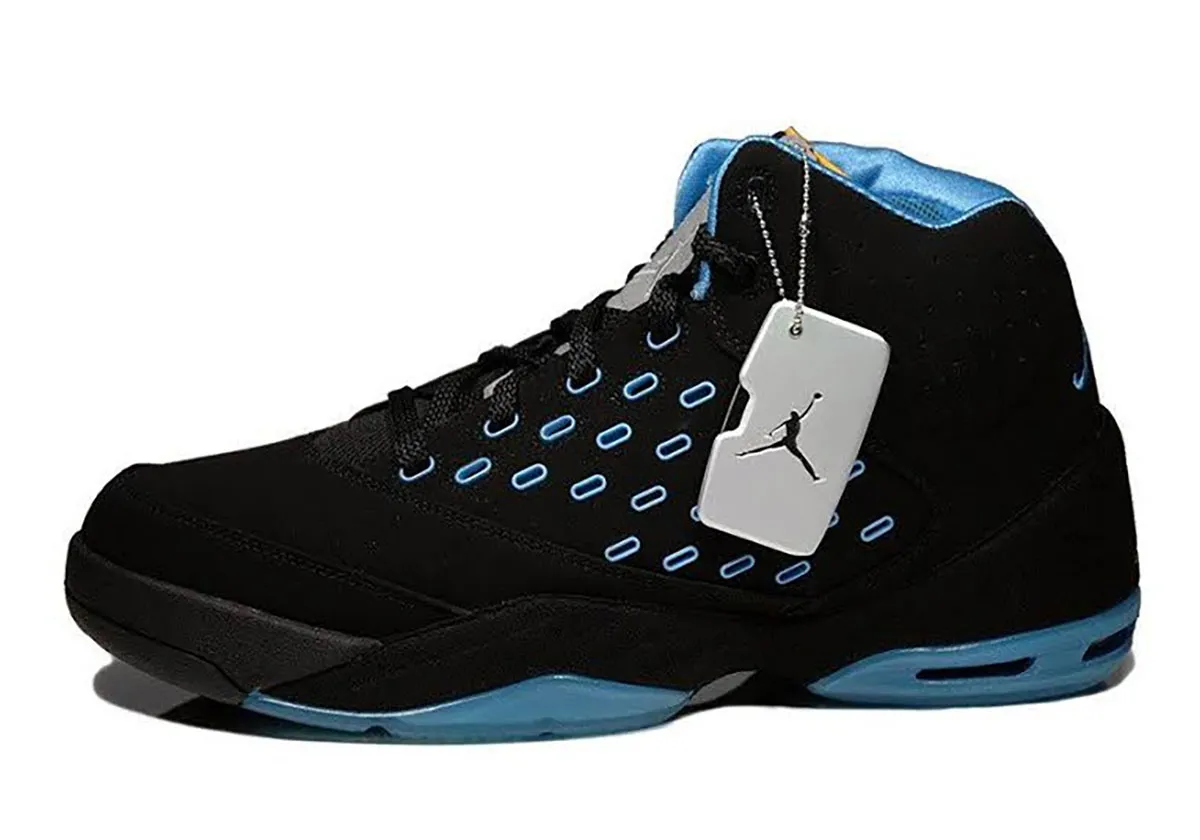伝説の融合が再び!カーメロ・アンソニー「Jordan Melo 5.5」2027年夏に待望の復刻決定!