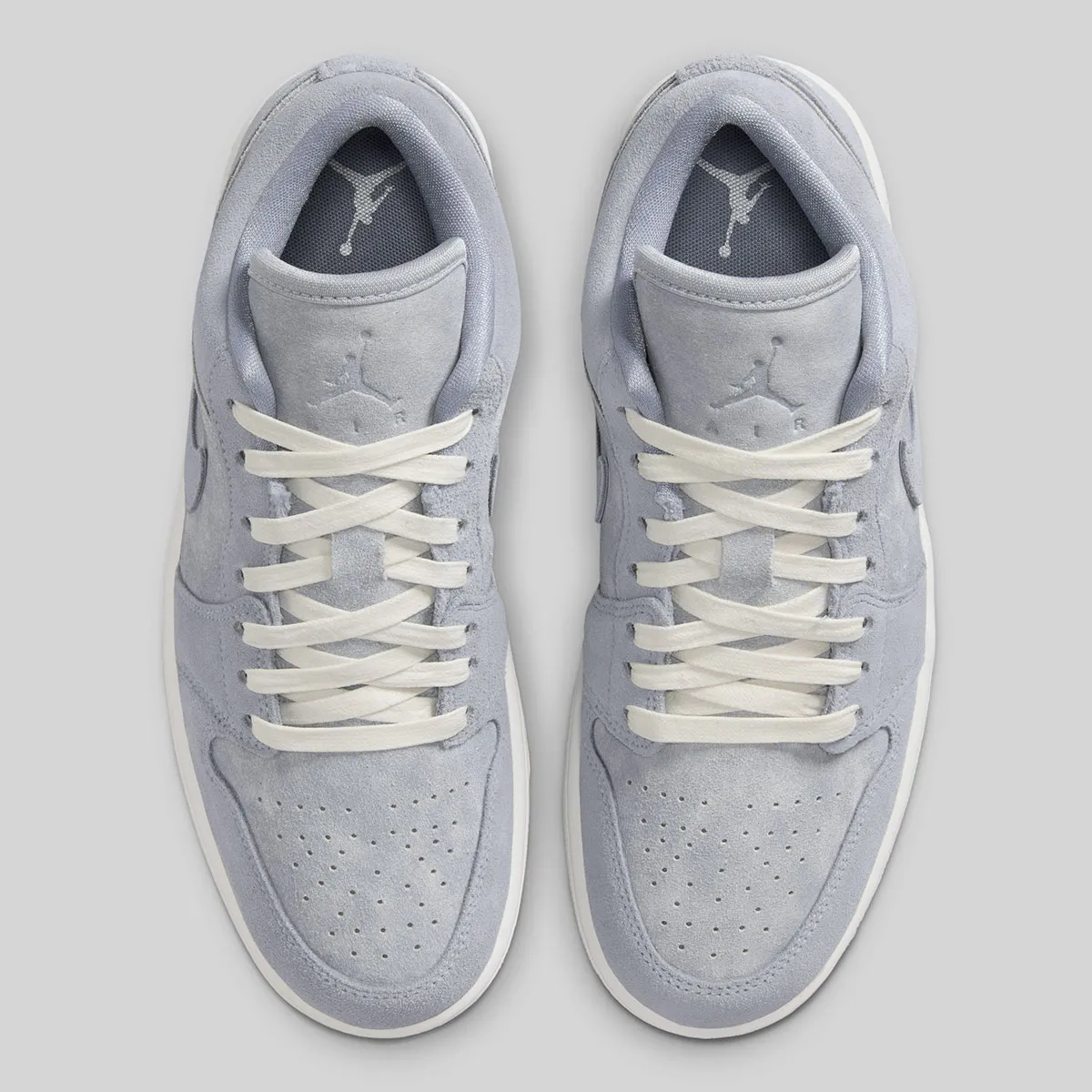 Air Jordan 1 Low「Obsidian Mist」登場！上質スエードが足元を飾るスペシャルエディション