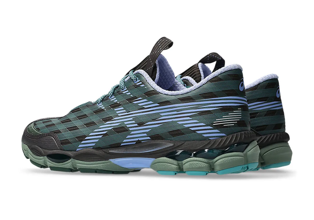 キコ・コスタディノフの審美眼が光る。ASICS「US-8 SJ33」が蘇らせるミニマリズムの真髄