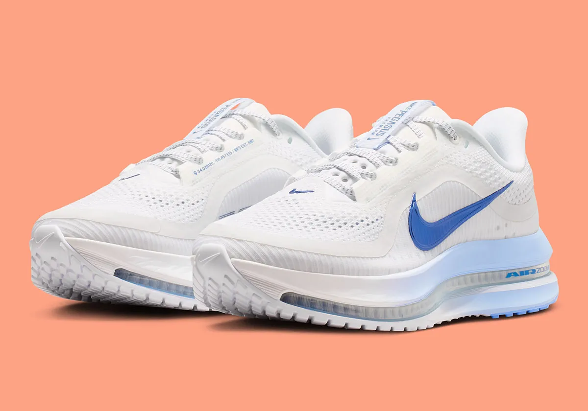 走る楽しさを彩るグラデーション。Nike Pegasus Premiumの新作「ホワイト/アルミニウム」が登場