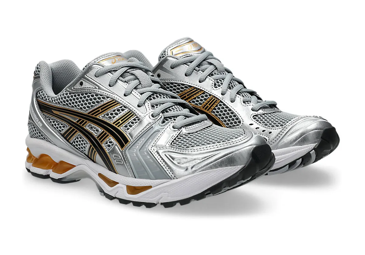 輝きを纏った名作。ASICS GEL-KAYANO 14にシルバー×ゴールドの気品溢れる新色が登場