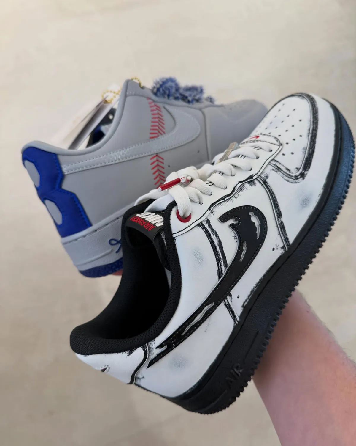 ブラック・マンバがLAの空を駆ける。ドジャースへの敬意を込めた「Nike Air Force 1 Low Protro」が登場