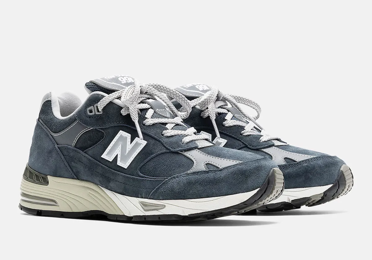 英国メイドの品格を纏う。ニューバランス「991」から、至高のブラック＆ネイビーが登場