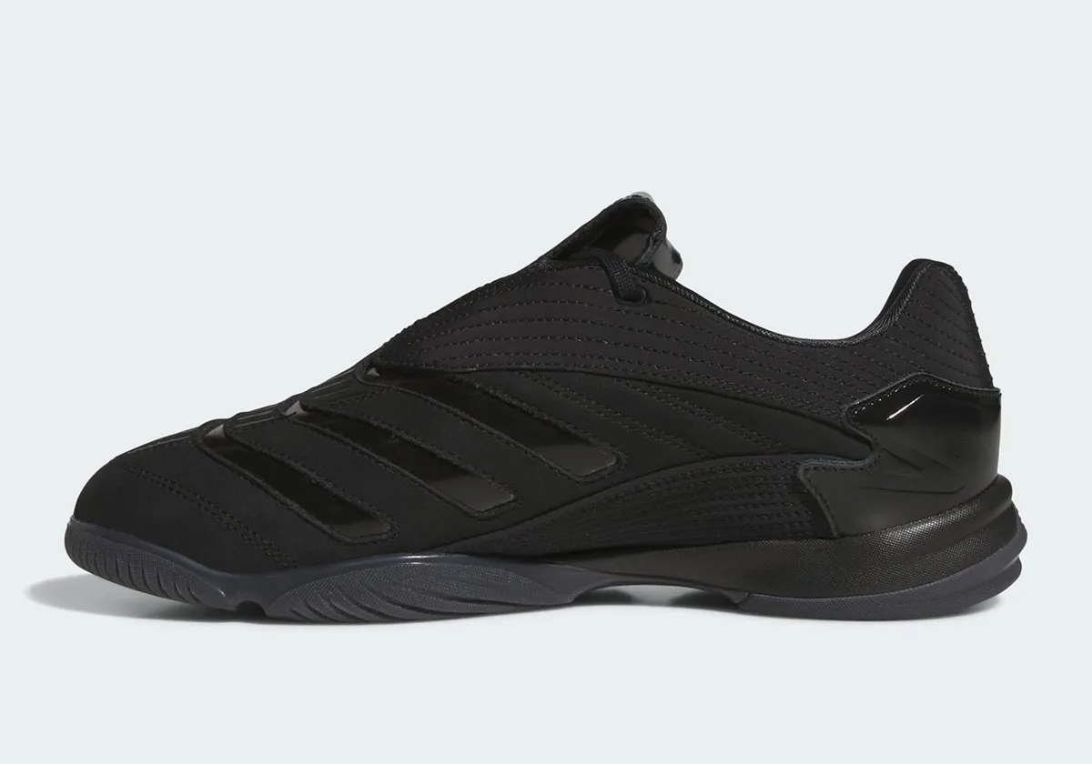 ゴルフブランドが仕掛ける異端の傑作。Metalwood × adidas Predator Sala “Triple Black” が放つ異彩