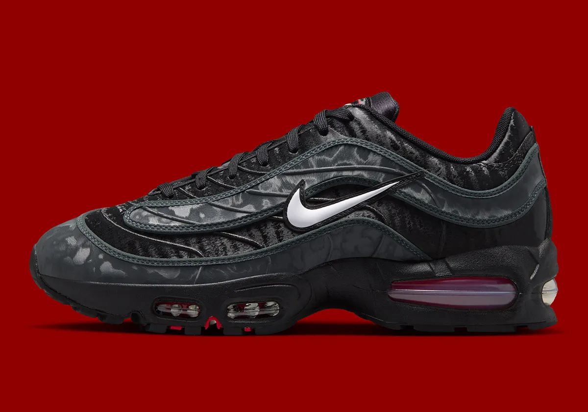名作の融合が生む異彩。Air Max Joga Bonitoが纏う、新たなシアー素材の衝撃