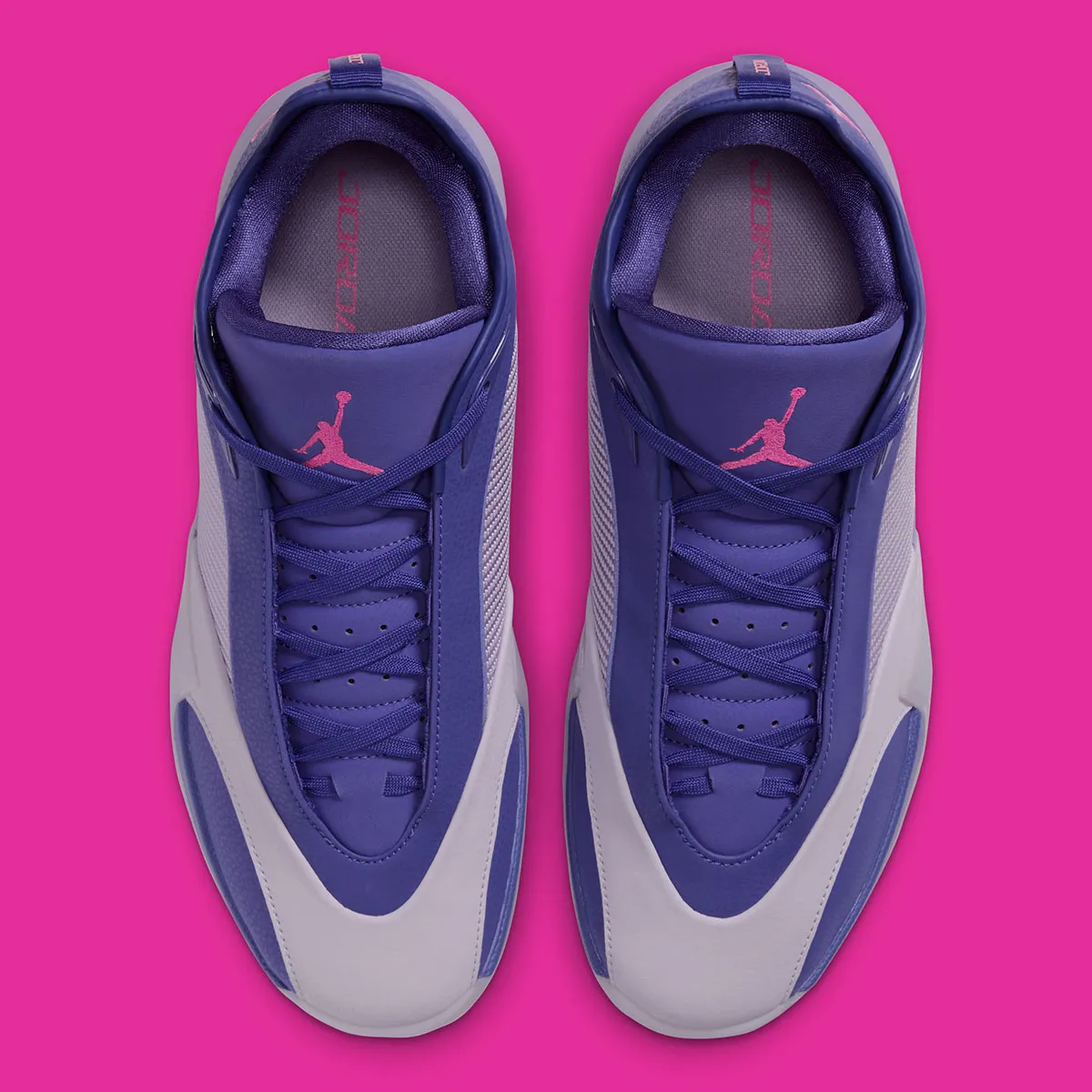 コートを彩る鮮烈なパープル!Jordan Triangleの新色「Bright Concord」が2026年秋冬に登場