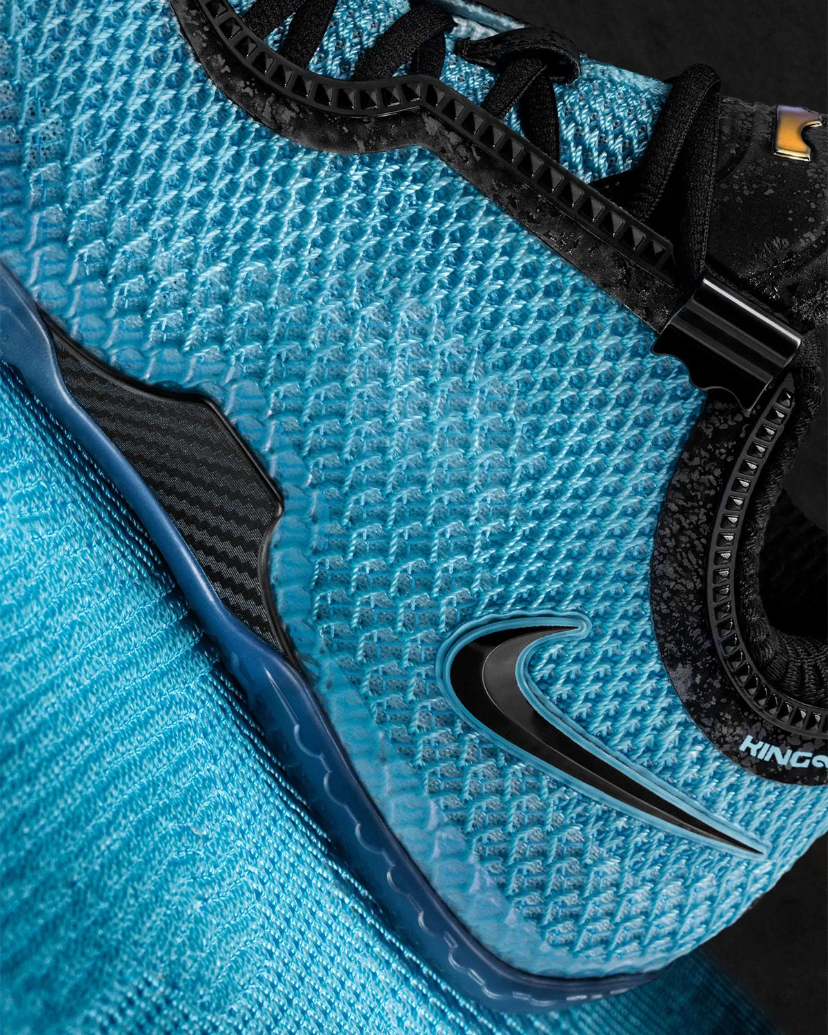 キングの進化は止まらない。シリーズ最軽量を記録した「Nike LeBron 24」が遂に登場