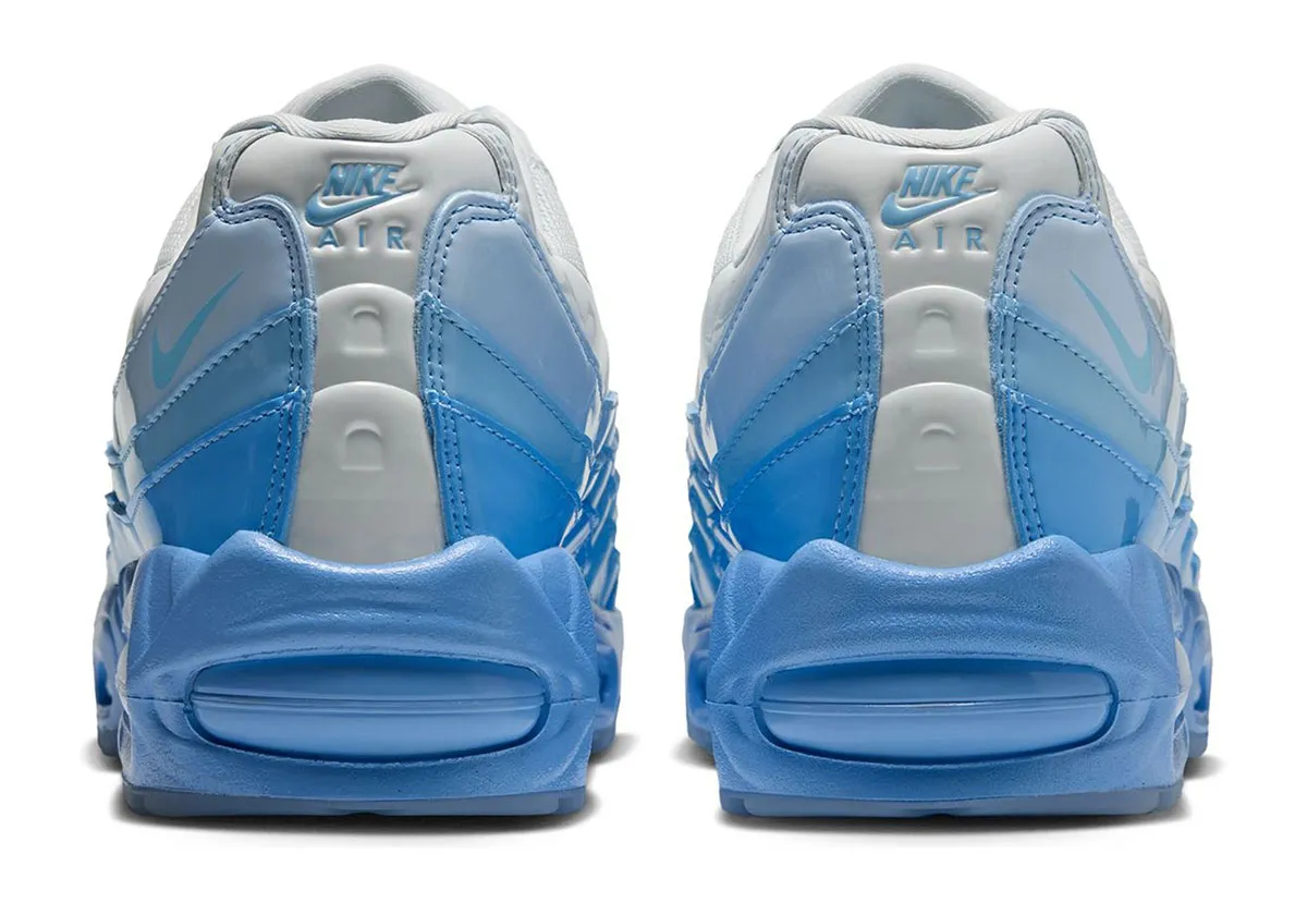 氷のヴェールを纏う至極の逸品。Nike Air Max 95 「ブルーティント」が放つ透明感
