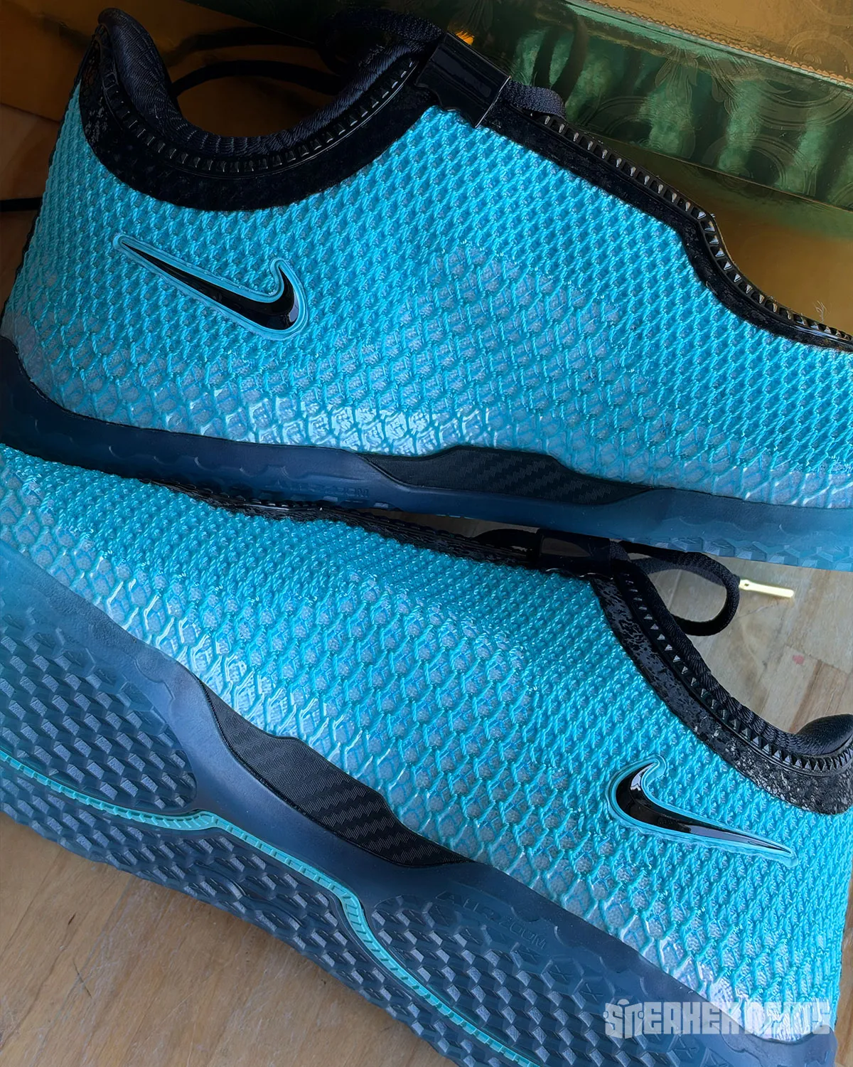 フィラデルフィアでの新たな船出！Nike LeBron 24 “Stars”が切り拓く新境地