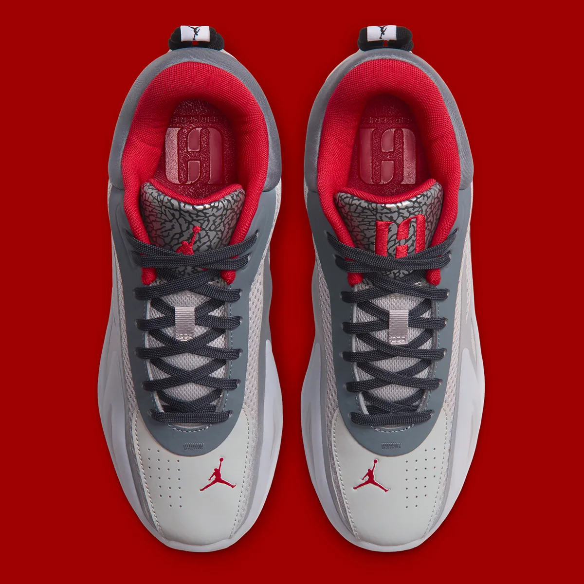 名作のDNAを継承!Jordan Heir Series 2に象徴的なエレファント柄を纏った新作が登場