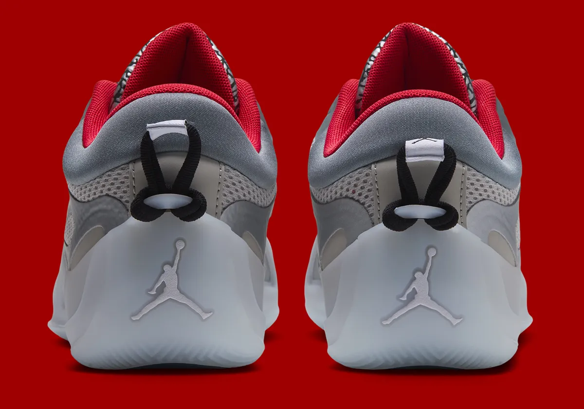 名作のDNAを継承!Jordan Heir Series 2に象徴的なエレファント柄を纏った新作が登場